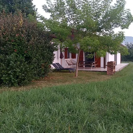 Iparza بيت للعطل